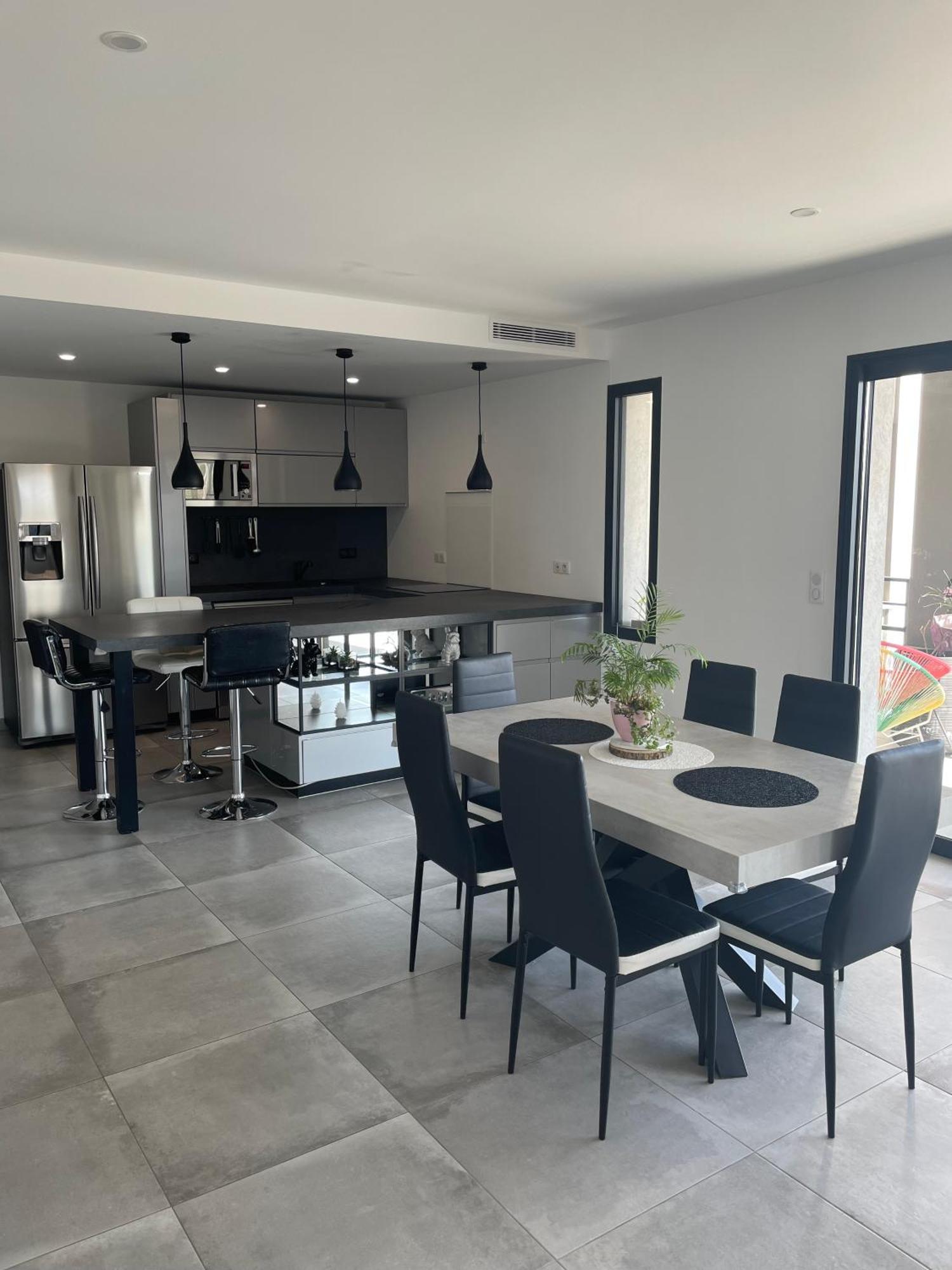 Bel Appartement Spacieux A Porto-Vecchio, 10Min A Pieds Du Centre Ville Extérieur photo
